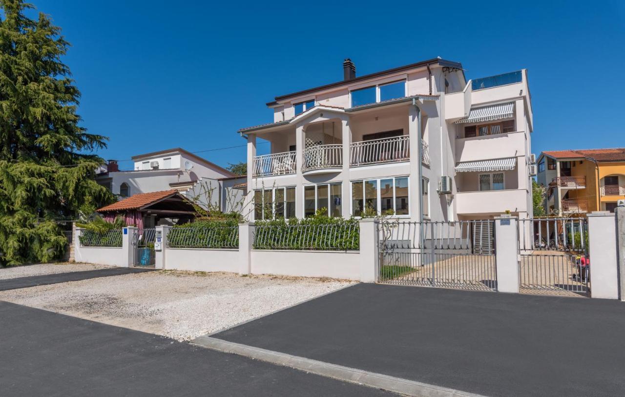 Apartments Vita Пореч Екстер'єр фото