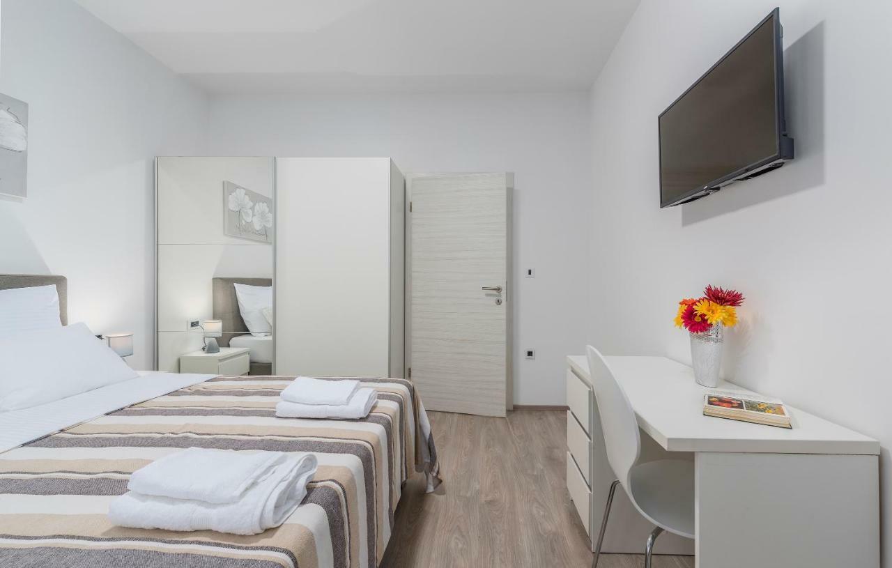 Apartments Vita Пореч Екстер'єр фото