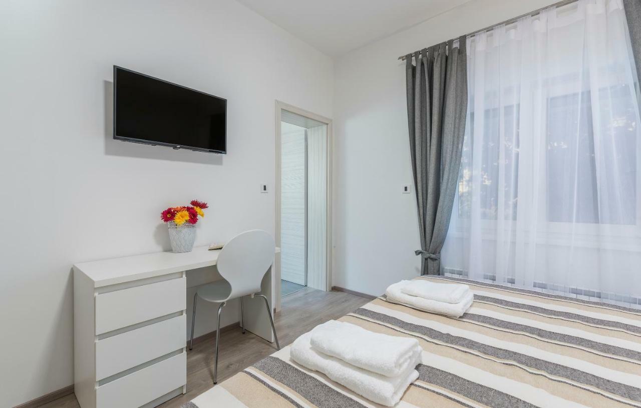 Apartments Vita Пореч Екстер'єр фото